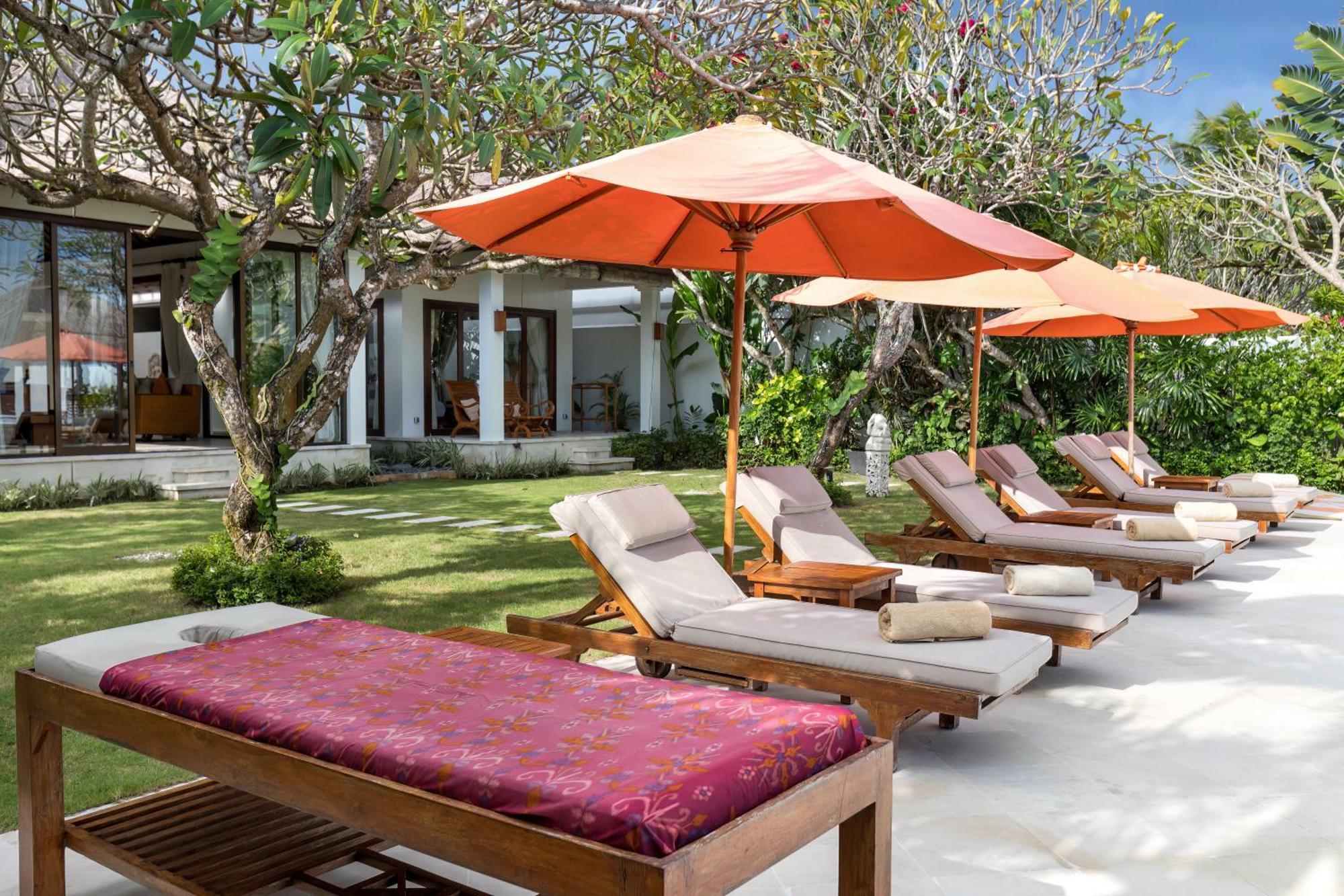 Villa Kaniksa Candi Dasa  Luaran gambar